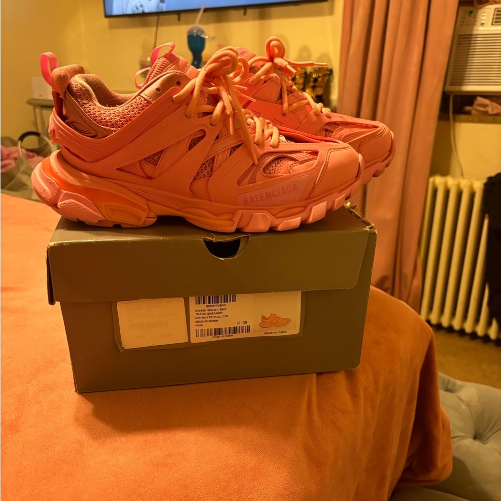 Pink track Balenciaga
